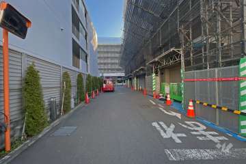 敷地内駐車場（屋外平面式）の出入り口