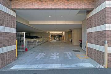 敷地内駐車場（屋内平面式）