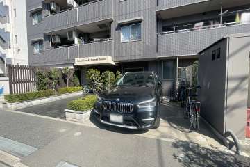 敷地内駐車場（屋外平面式）