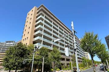 オーベルグランディオハートアイランドの外観（南西側から）