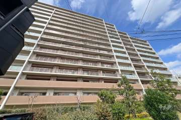 アクアプレミアムの外観（南西側から）