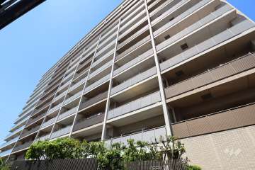 グランマークスツインフォート ブライトフォート（B棟）の外観（南東側から）