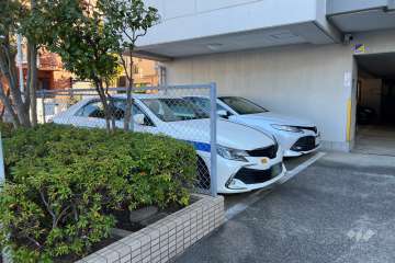 敷地内駐車場（屋外平面式）