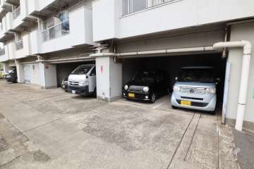 敷地内駐車場（屋内平面式）