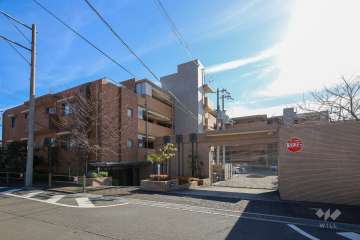 ブリリア箕面さくら並木通りの外観（北西側から）