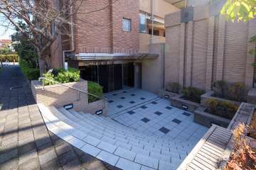 エントランスアプローチ