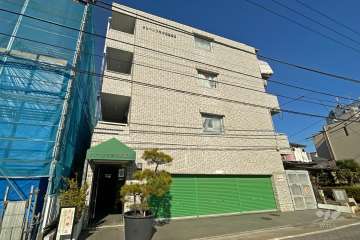 グリーンプラザ東綾瀬3の外観（南側から）