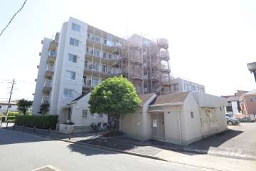 コスモハイム南花畑の外観(北東方向から)