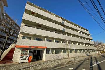 トップ五反野の外観（南西側から）