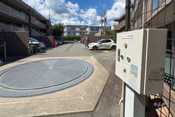 敷地内駐車場のターンテーブル