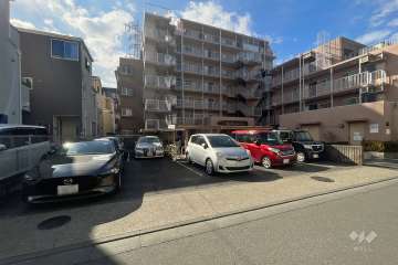 敷地内駐車場（屋外平面式）