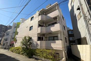 千住大橋センチュリー21の外観（北東側から）