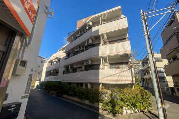 千住大橋センチュリー21の外観（南東側から）