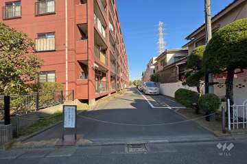 駐車場の出入り口