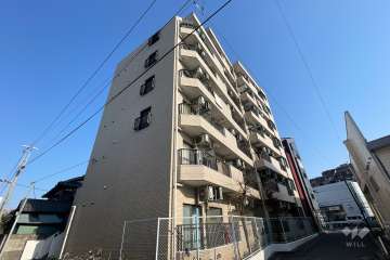 日神パレス西新井の外観（北西側から）