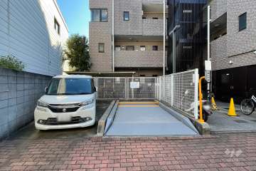 敷地内駐車場（屋外平面式・屋外機械式）