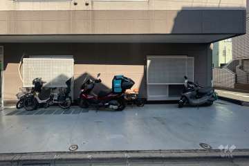 バイク置き場