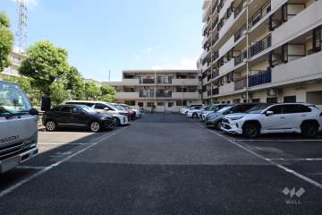 敷地内駐車場（屋外平面式）