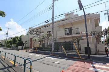 グレイスコート竹ノ塚の外観(北西側から)