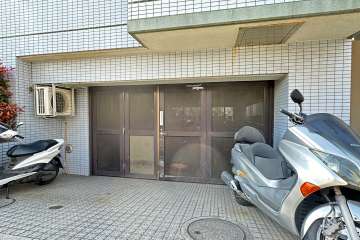 駐輪場の出入り口
