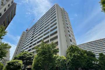 オーベルグランディオ千住大橋の外観（北東側から）