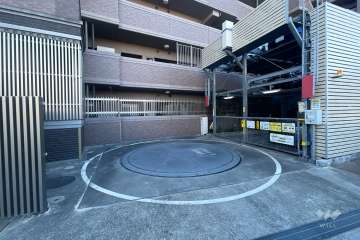 敷地内駐車場（屋外機械式）