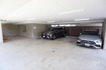 敷地内駐車場（屋内平面式）