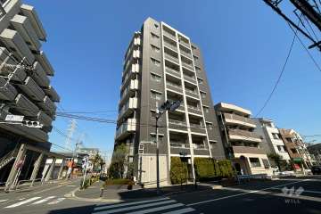 キャヴィム綾瀬の外観（南西側から）