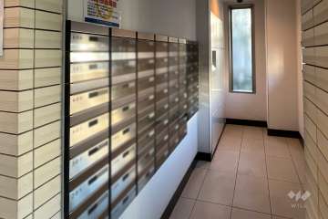 共用ポストと宅配ボックス