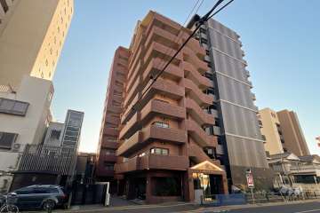 信開ダイナスティ千住の外観（北東側から）