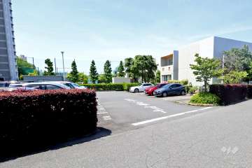駐車場の出入口