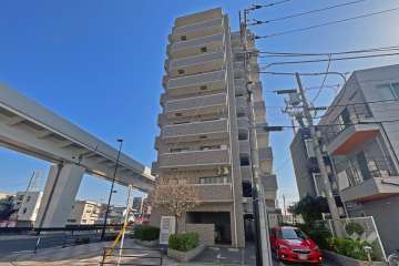 センチュリー西新井２の外観（北西側から）