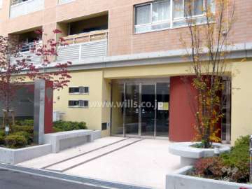 エントランス（オートロック付き）