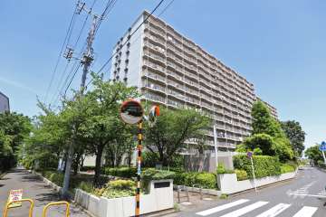 ボナハイツ中川1号の外観（南西側から）