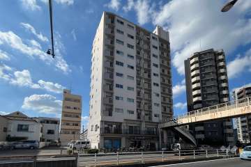 竹の塚ハイツの外観(南東側から)
