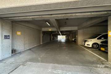 敷地内駐車場（屋内平面式）