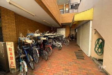 駐輪場