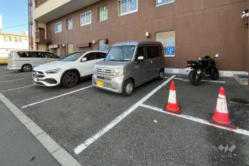 敷地内駐車場（屋外平面式）