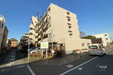 藤和梅島ハイタウンＡ棟の外観（南西側から）