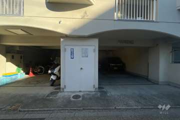 敷地内駐車場（屋内平面式）