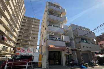 アーク竹の塚マンションの外観（北西側から）