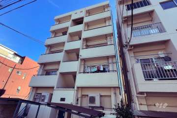 新田第１１ウィーンハイツの外観（北西側から）