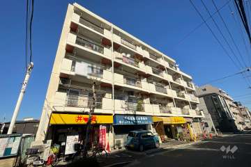 フローラハイツ五反野の外観（南西側から）