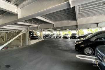 敷地内駐車場（屋内平面式）