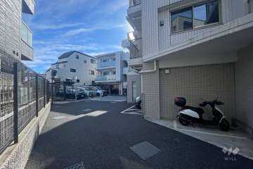 敷地内駐車場（屋外機械式）