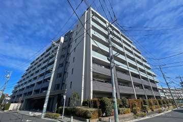 レーベン江北ブロードスクエアの外観（南西側から）
