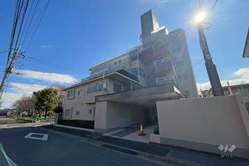 グリーンパーク北綾瀬壱番館の外観（北西側から）