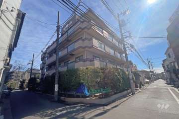 セザール西新井大師の外観（北西側から）