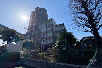 グランドエグザ親水公園1の外観（南東側から）