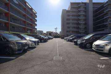 敷地内駐車場(屋外平面式)